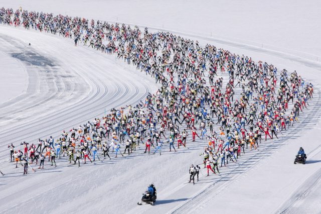 Tausende Langlaufbegeisterte nehmen jährlich beim Engadin Skimarathon teil. Anmeldeschluss ist der 10. März - wer zögert da noch? (Foto: Alessandro Della Bella)